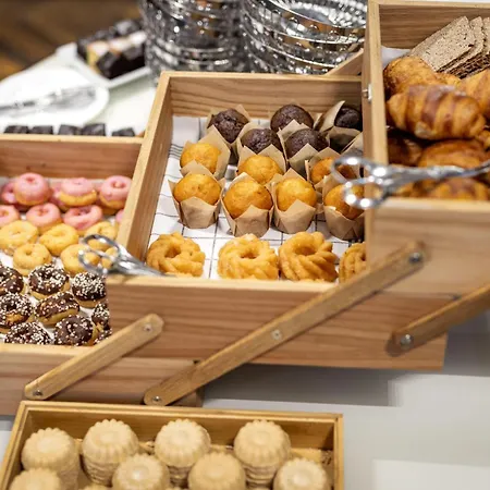 Arcotel John F Hotel 4*