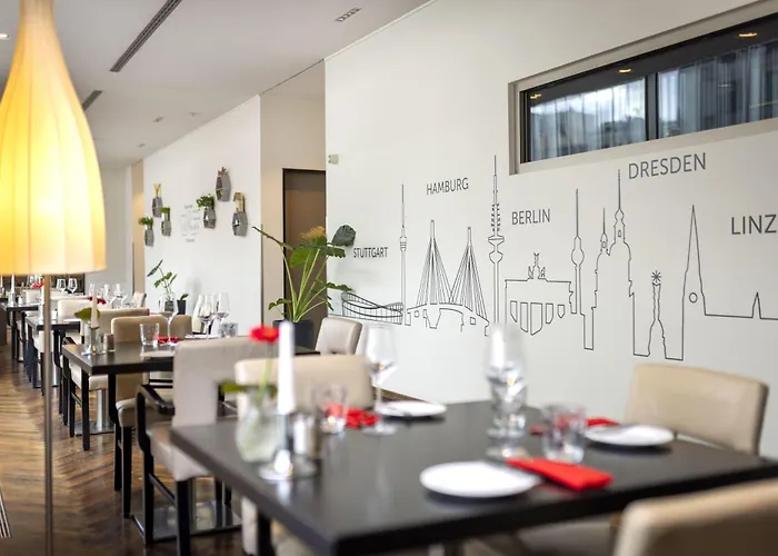 Arcotel John F Hotel