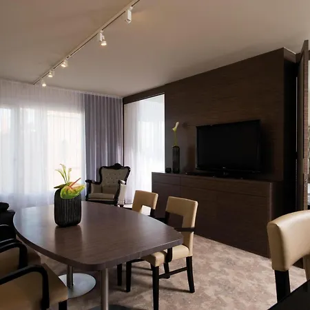 Arcotel John F - Am Gendarmenmarkt 4*