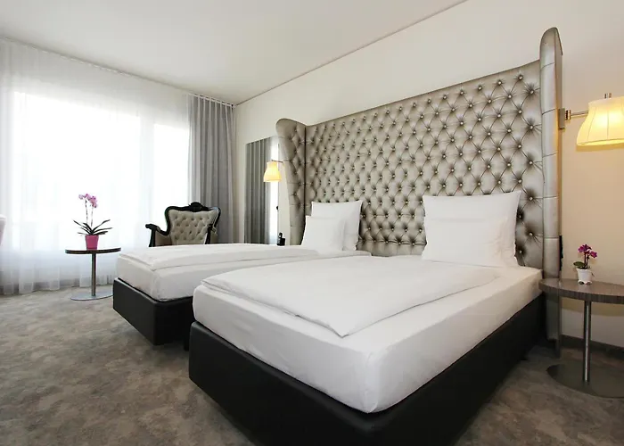 Hotel Arcotel John F