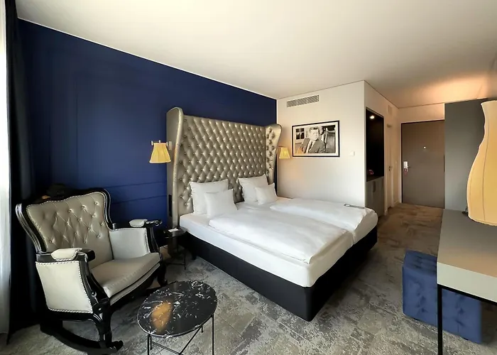 Hotell Arcotel John F 4*