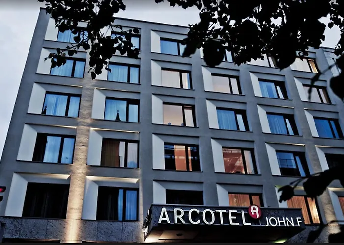 Arcotel John F Hotell 4*