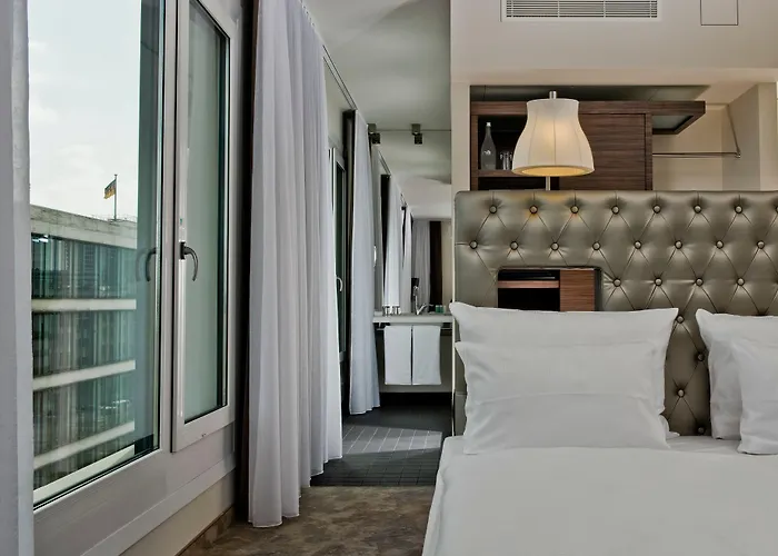 Arcotel John F ホテル 4*