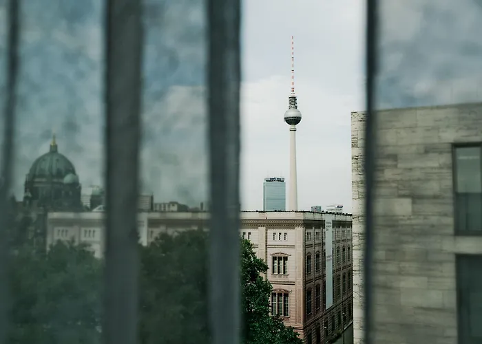 Arcotel John F ホテル